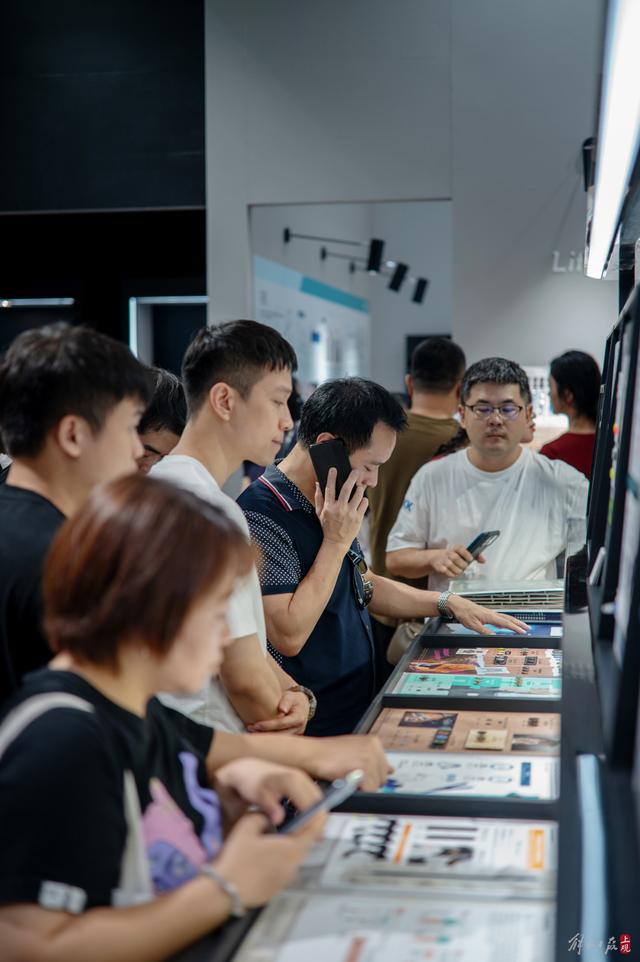 环保、科技、时尚，服装服饰展览会凸显中国服饰行业新基调