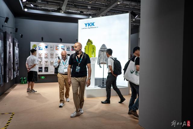 环保、科技、时尚，服装服饰展览会凸显中国服饰行业新基调