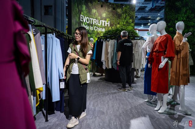 环保、科技、时尚，服装服饰展览会凸显中国服饰行业新基调