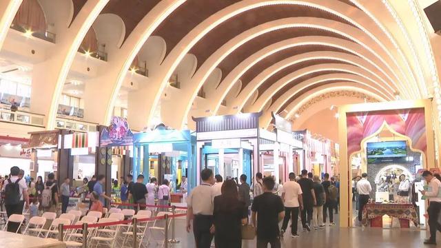 上海对口地区特色商品展销会开幕，“足不出沪”享各地好物