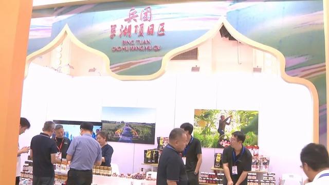 上海对口地区特色商品展销会开幕，“足不出沪”享各地好物