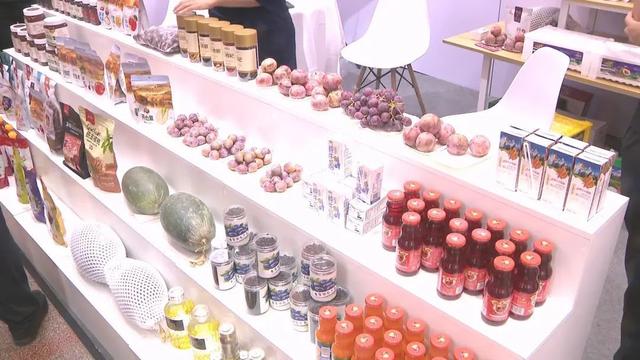 上海对口地区特色商品展销会开幕，“足不出沪”享各地好物